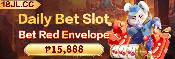Royal Flush slot game with playing card theme and poker hand symbols